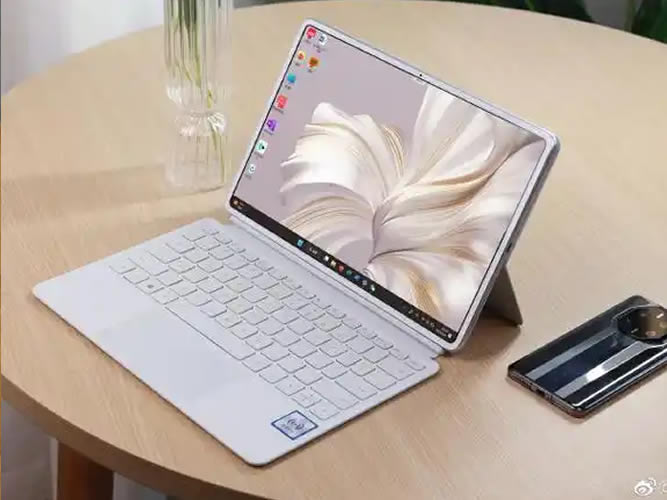 七彩虹将星X18Max游戏本，畅享电竞新境界